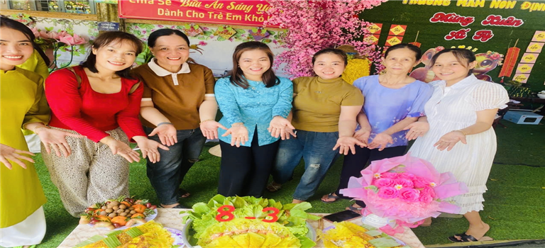 THI LÀM BÁNH XÈO 8/3/2025